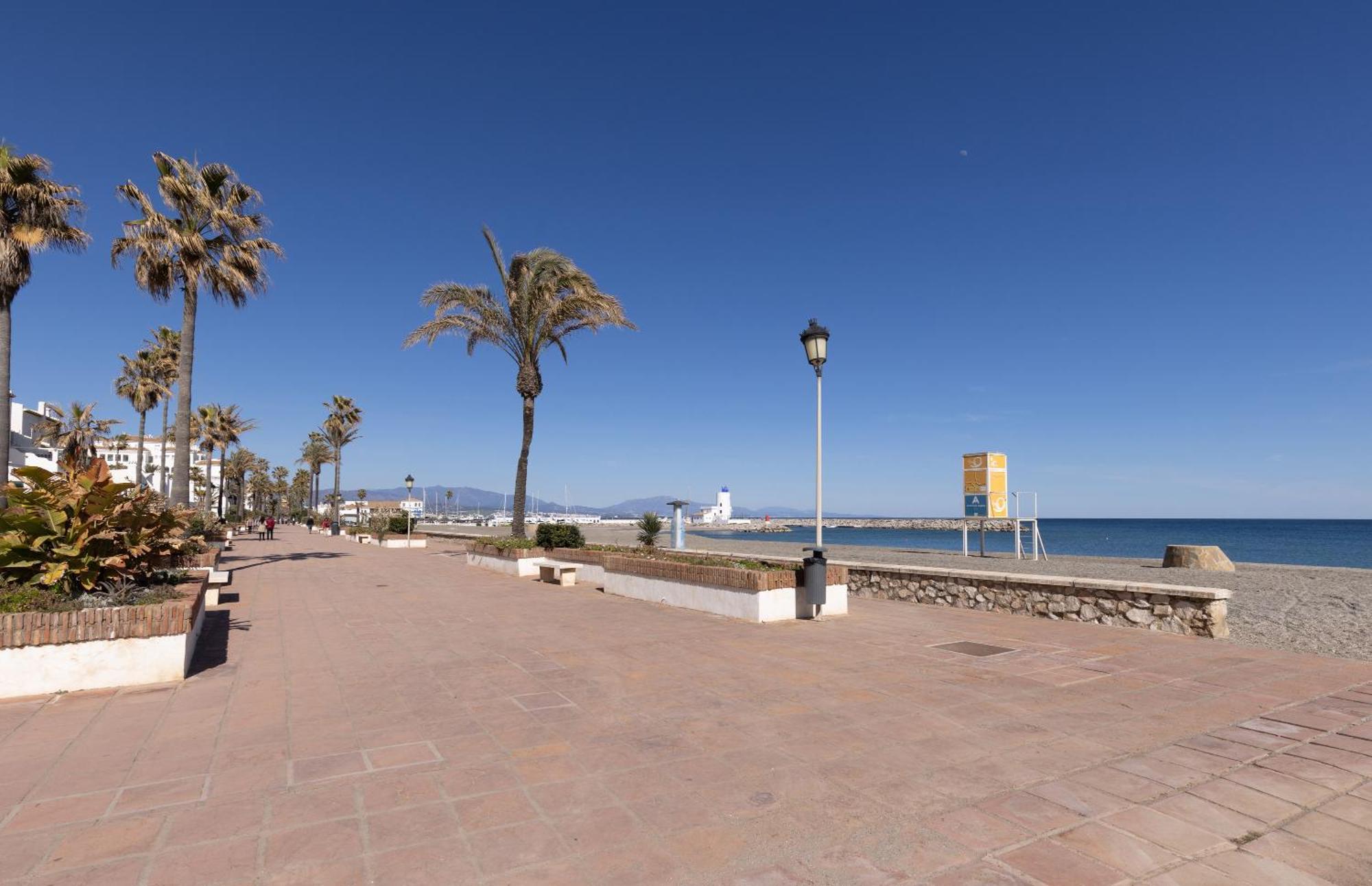 Los Flamencos Manilva Apartment Екстериор снимка